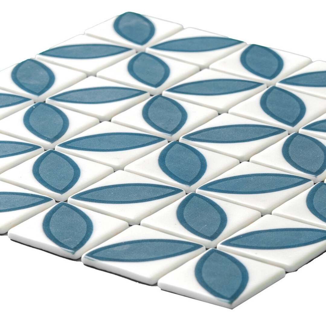 Timeless Penta Lily Glass Mosaic Tile